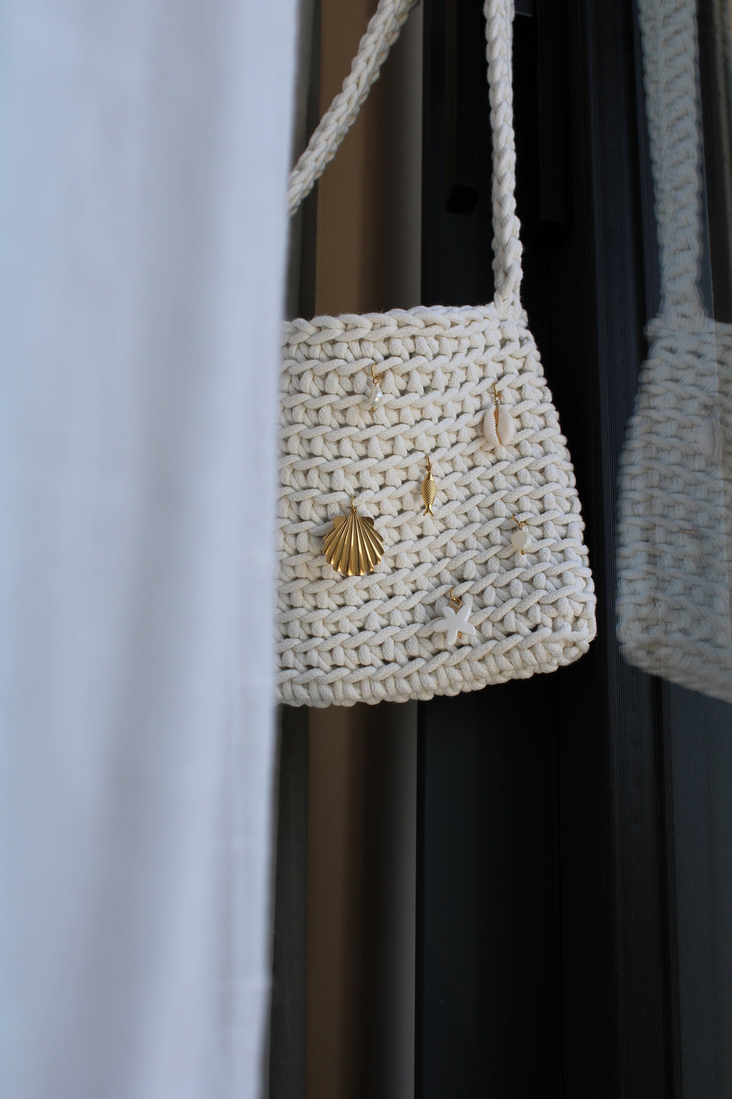 BAHIA Sac crochet breloques