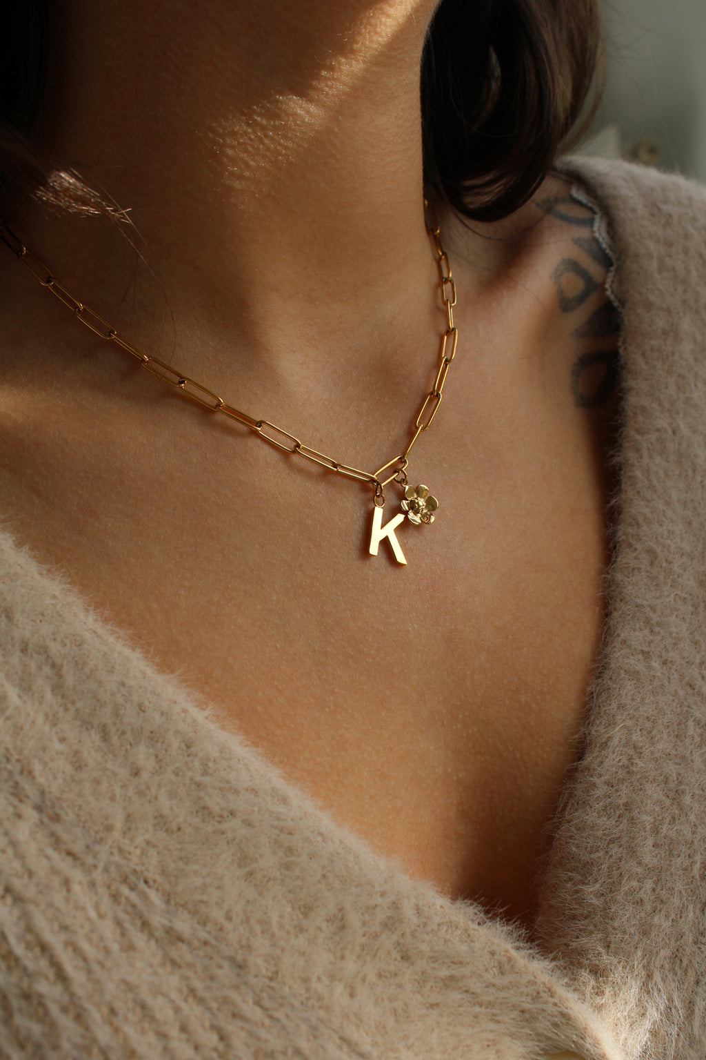 Collier Vénus | 1 initiale + 1 breloque